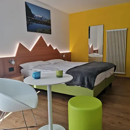 Alpencolor Tonale Hotel